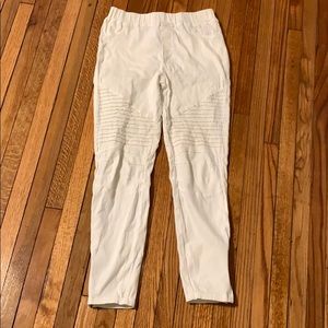 Umgee zip ankle pants